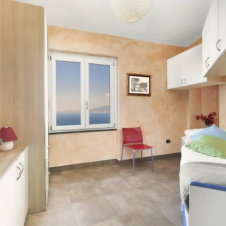 - Casa Augusta B Holiday home Sorrento