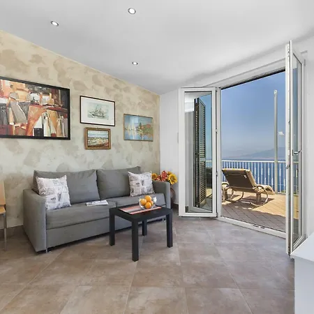 - Casa Augusta B Sorrento