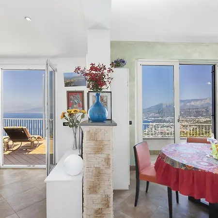 Holiday home - Casa Augusta B